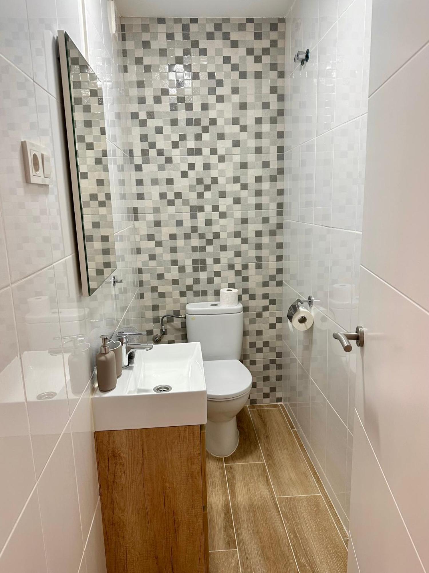 Amazing 3 Bedrooms Apartment With Pool Next To The Sea Torrevieja Dış mekan fotoğraf